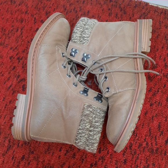 Amore Mia Ranie Ankle Lace Up Women's Boots Sweater Knitted Trim Tan Size 9M - Picture 13 of 15